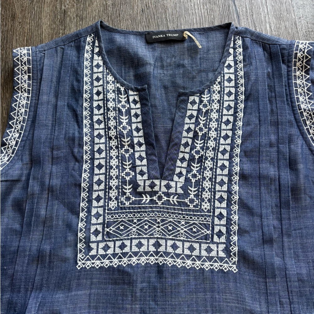 🌸 2 for $20 🌸 Embroidered Tunic Dress